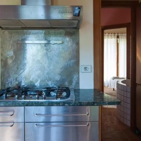 Apartament Villa A Svarchi Marcelli