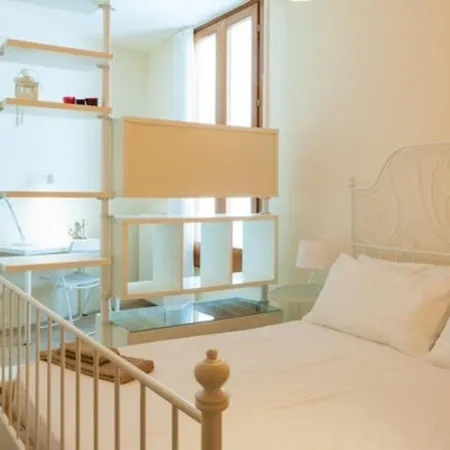 Apartament Villa A Svarchi